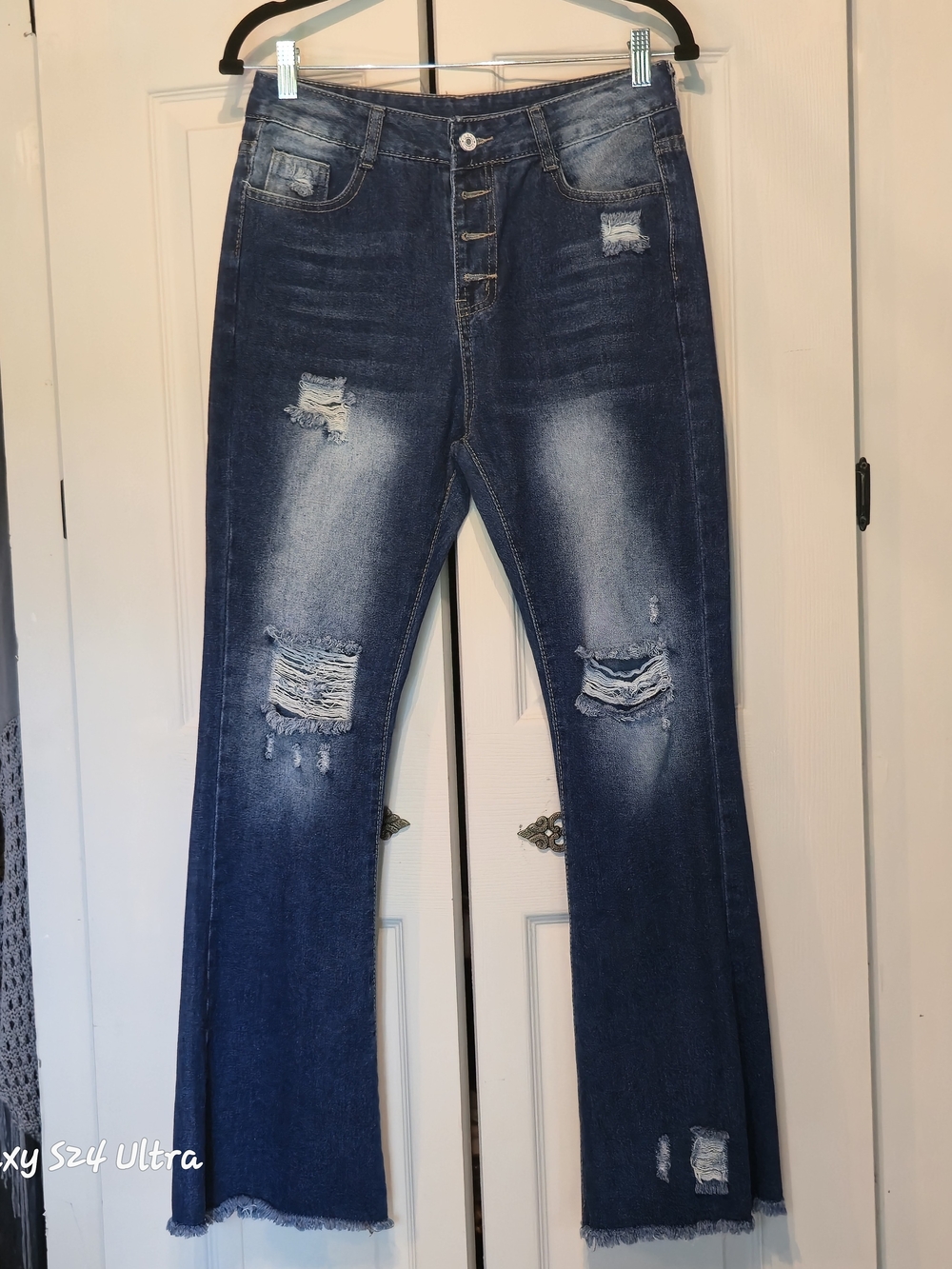 Source Unknown Dark Blue Flare Jeans with Distressed Detail